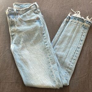 Light blue 501 Levi’s